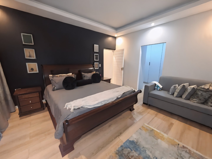 4 Bedroom Property for Sale in Sandown Western Cape